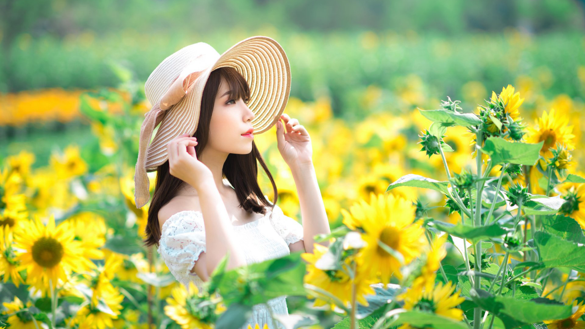 Kanojo no Kinpatsu Mama ga Sukebe Sugiru Ken彼女の金髪ママがスケベ過ぎる件